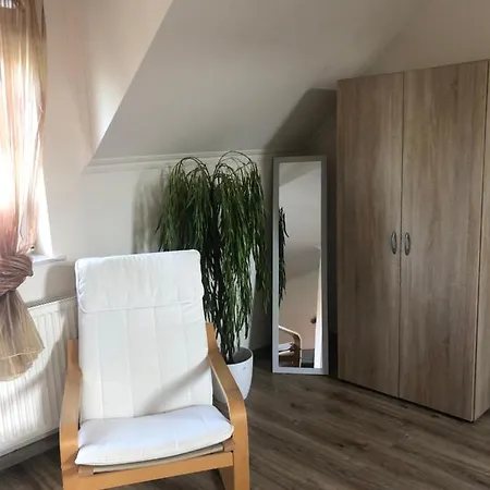 Judit Vendeghaz Bed & Breakfast 3*