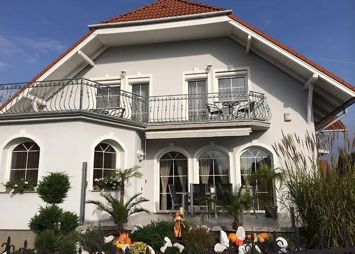 Judit Vendeghaz B&B Bük
